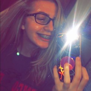 Meet your Posher, Madison